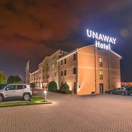 Una Hotels Occhiobello Esterno foto