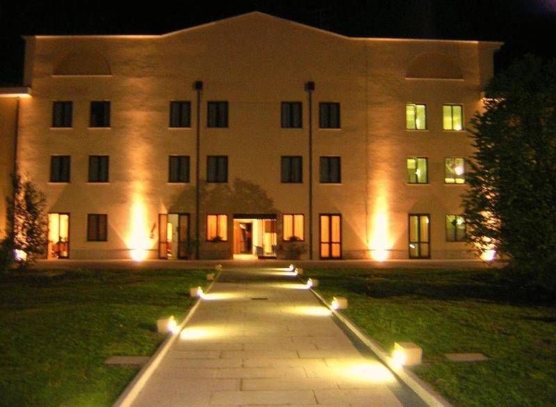Una Hotels Occhiobello Esterno foto